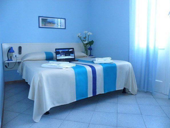מרינה די מסה Hotel La Perla חדר תמונה